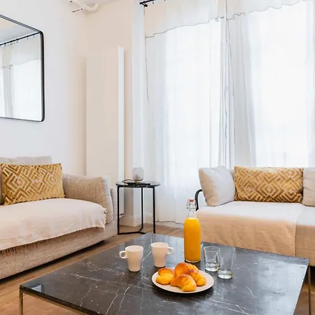 Apartment Equipe Proche Sacre Coeur - 4p - Flat-guest Paris