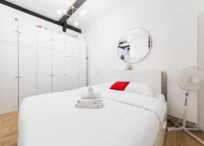 Equipe Proche Sacre Coeur - 4p - Flat-guest Apartment